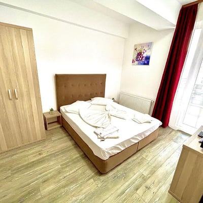 Rental of a comfortable 2-room apartment, 55 m², Mamaia district, Constanța, Romania